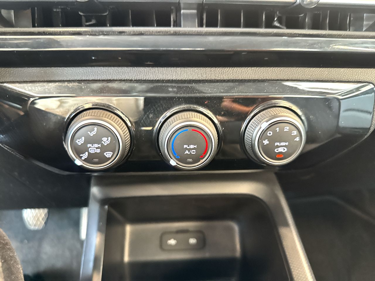 2024 Chevrolet Aveo 1.5 Lt HB Mt