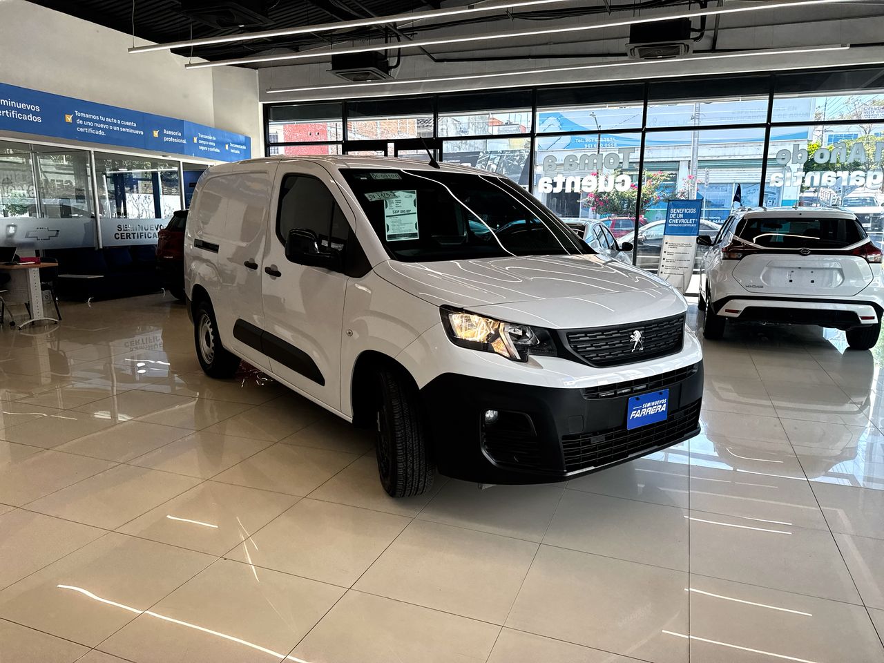 2024 Peugeot Partner 1.2 Maxi Pack Mt