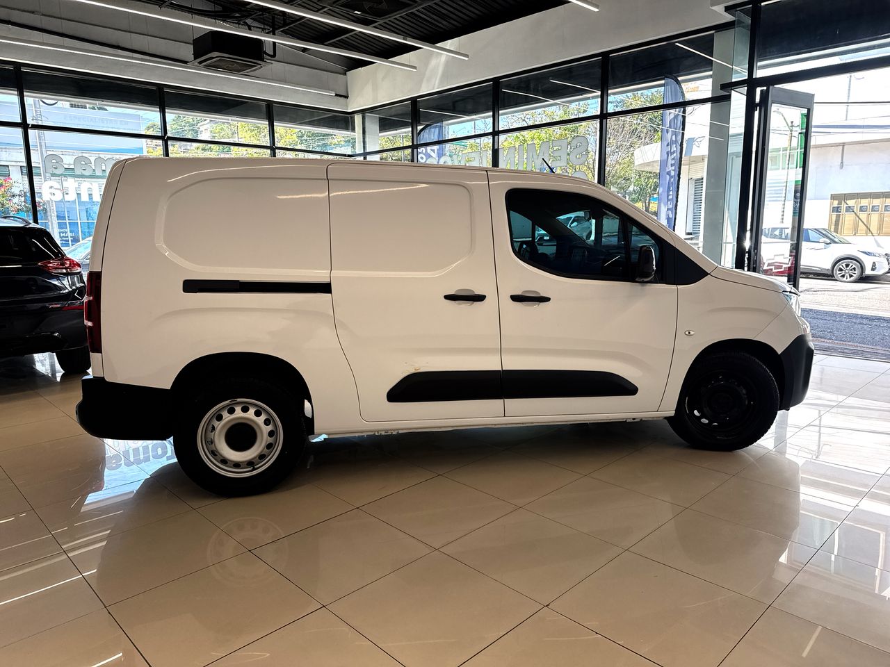 2024 Peugeot Partner 1.2 Maxi Pack Mt