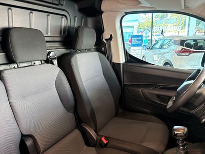 2024 Peugeot Partner 1.2 Maxi Pack Mt