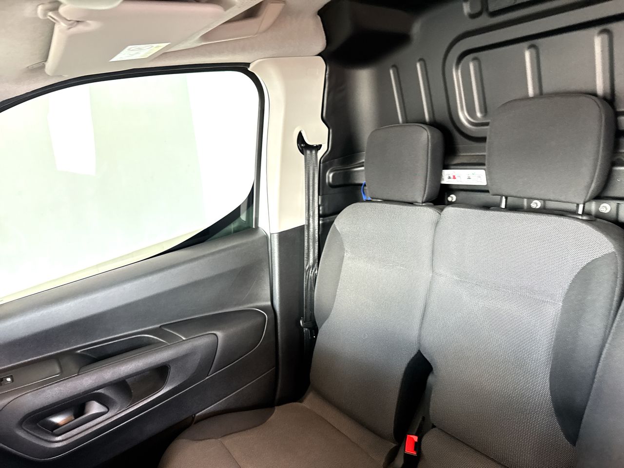 2024 Peugeot Partner 1.2 Maxi Pack Mt