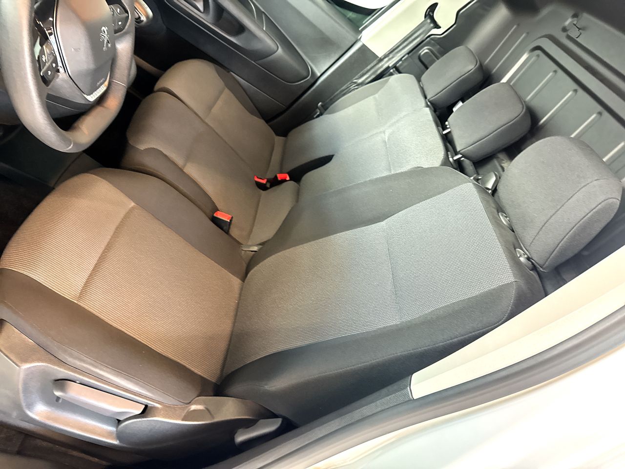 2024 Peugeot Partner 1.2 Maxi Pack Mt