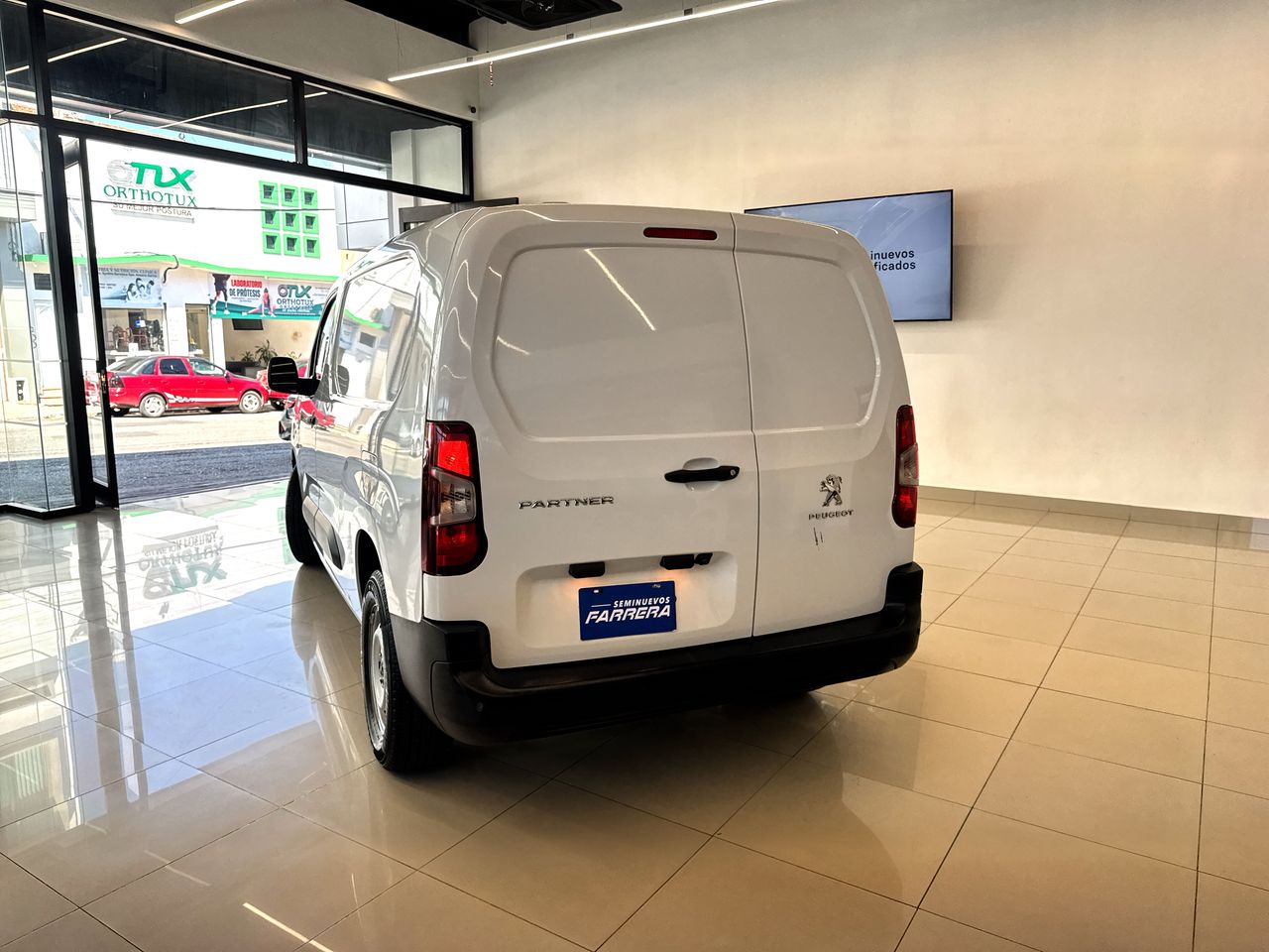 2024 Peugeot Partner 1.2 Maxi Pack Mt