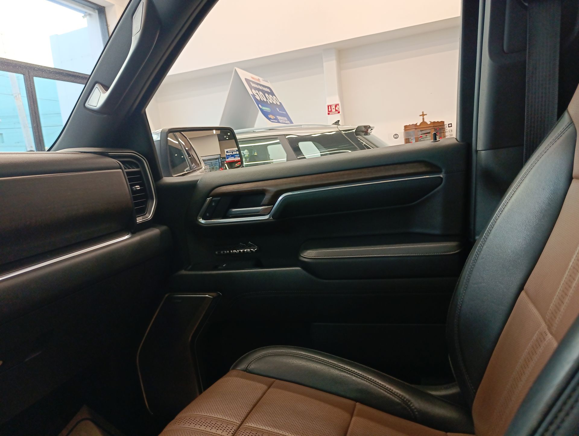 2023 Chevrolet Cheyenne 6.2 V8 Doble Cabina High Country 4x4 At