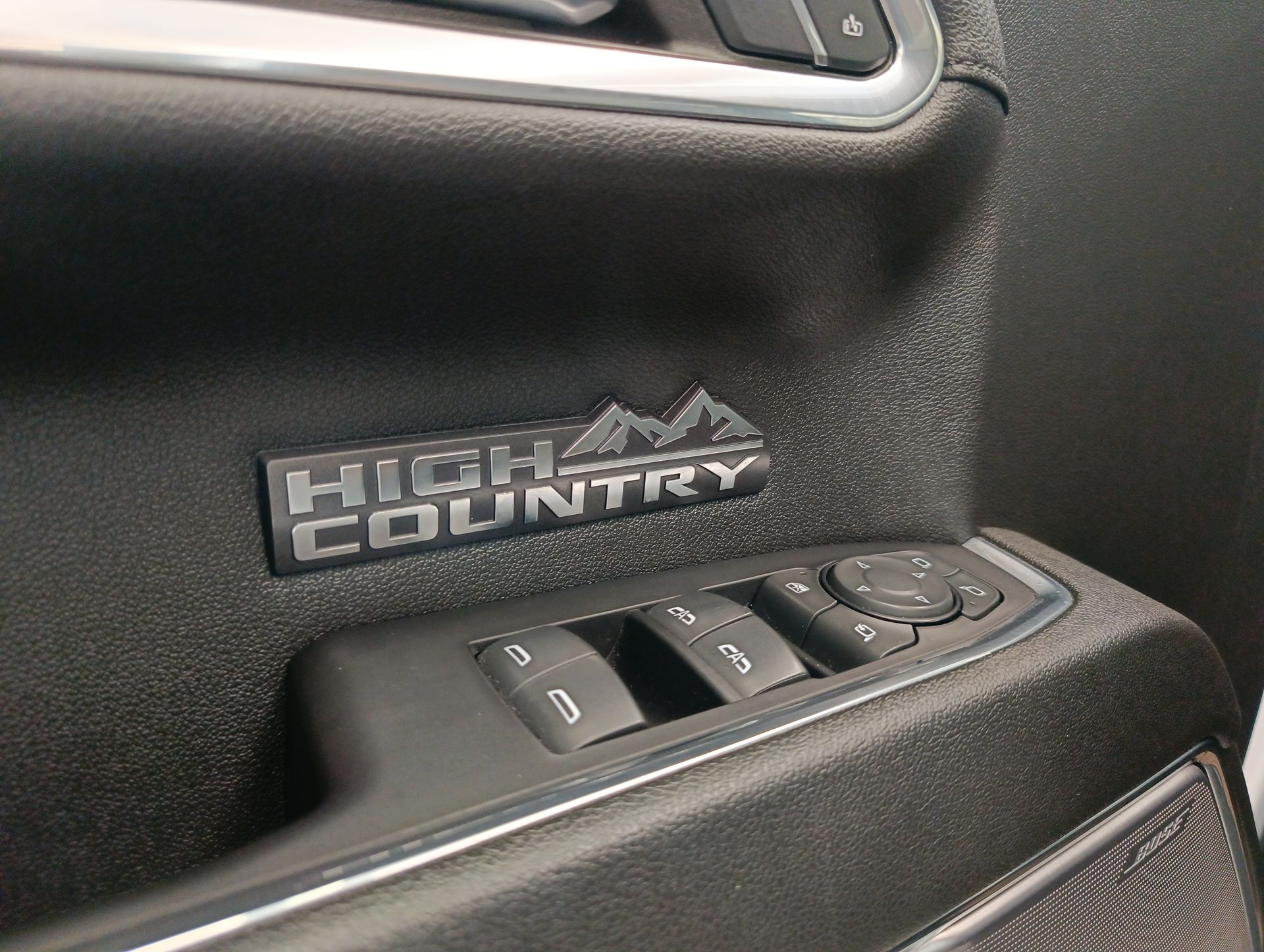 2023 Chevrolet Cheyenne 6.2 V8 Doble Cabina High Country 4x4 At