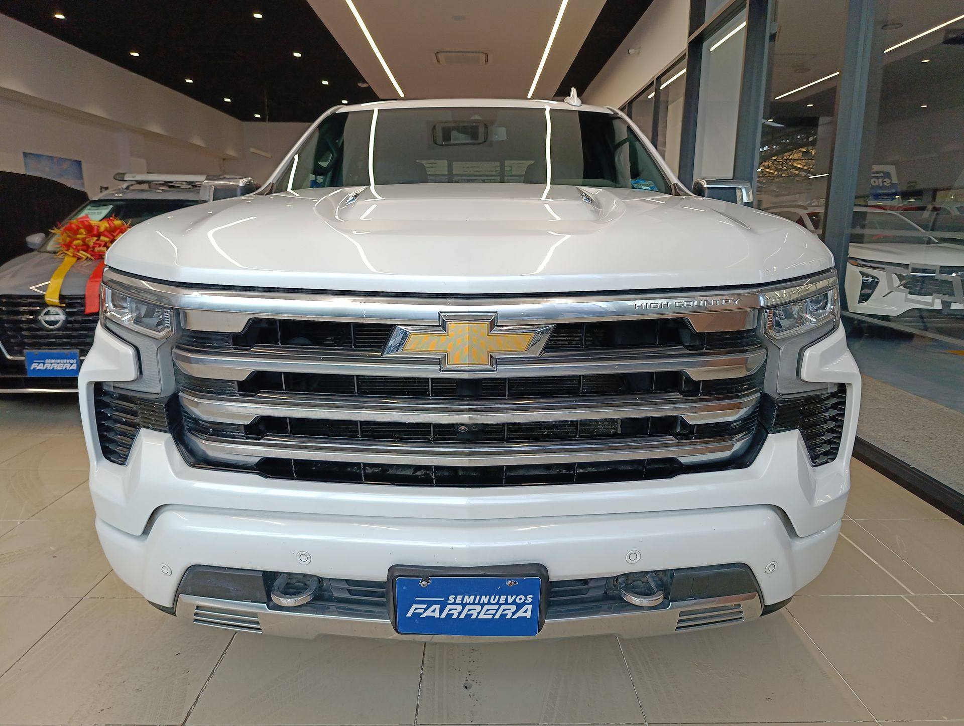 2023 Chevrolet Cheyenne 6.2 V8 Doble Cabina High Country 4x4 At