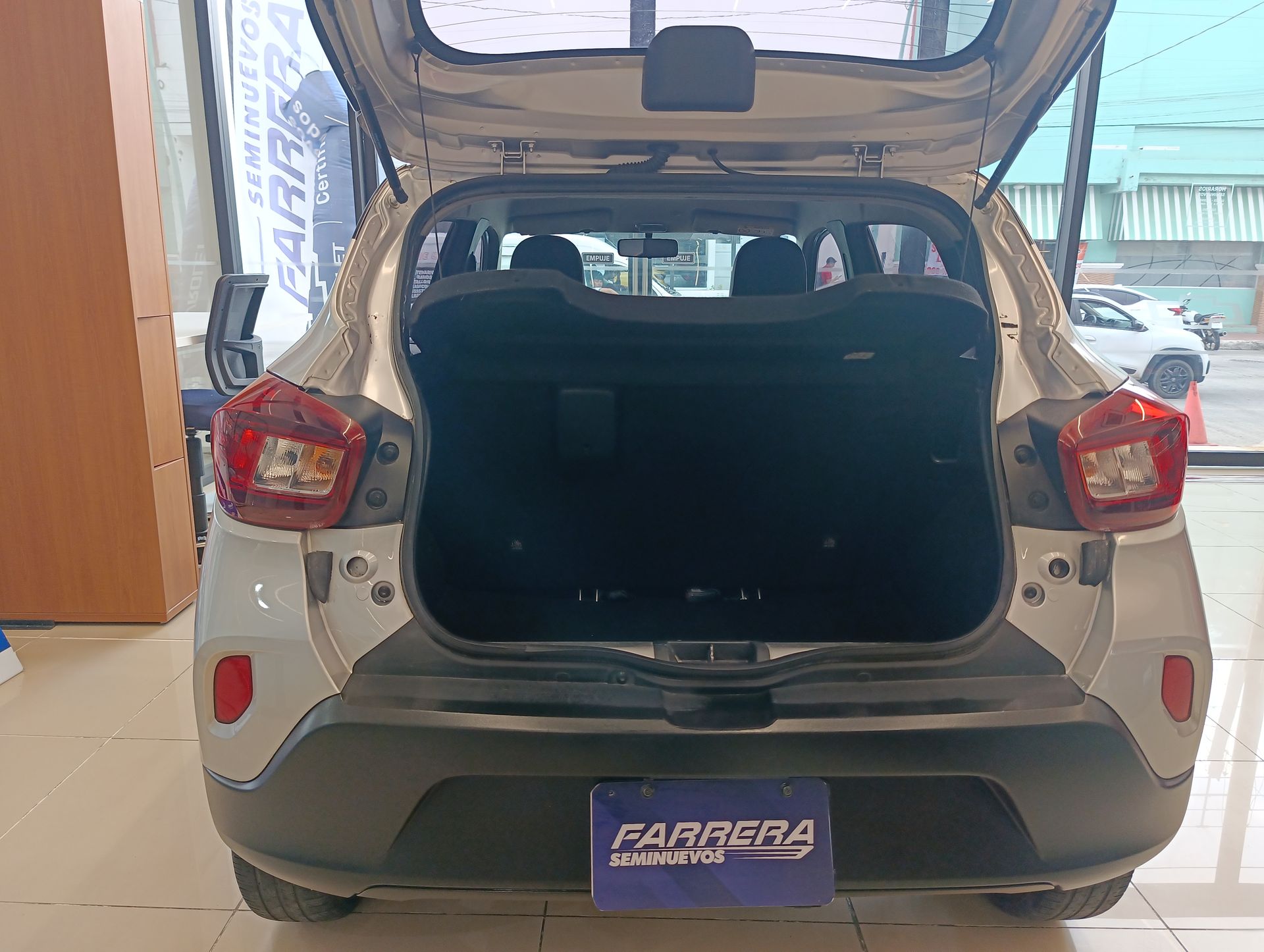 2024 Renault Kwid 1.0 Bitono Mt