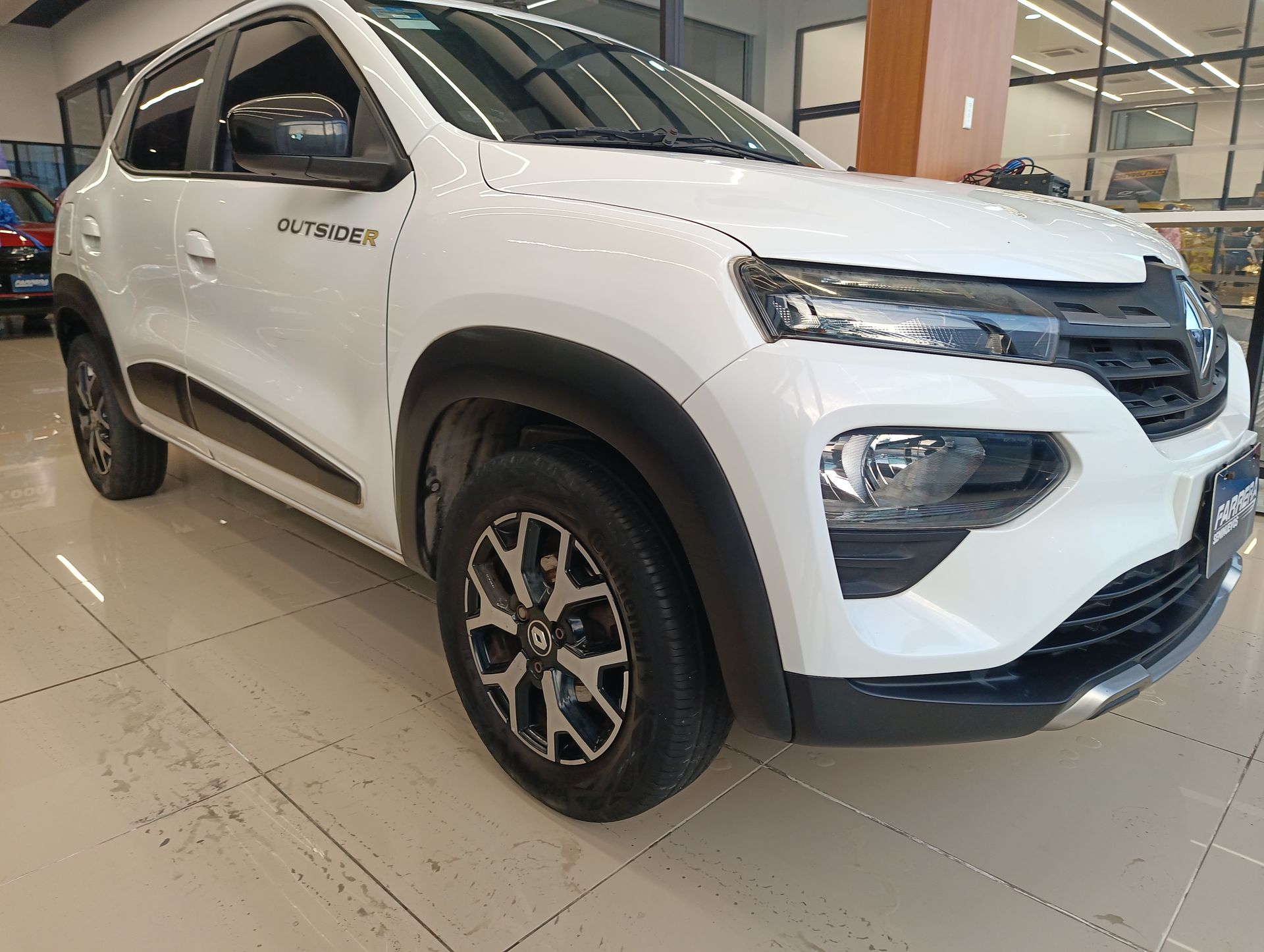 2023 Renault Kwid 1.0 Outsider Mt