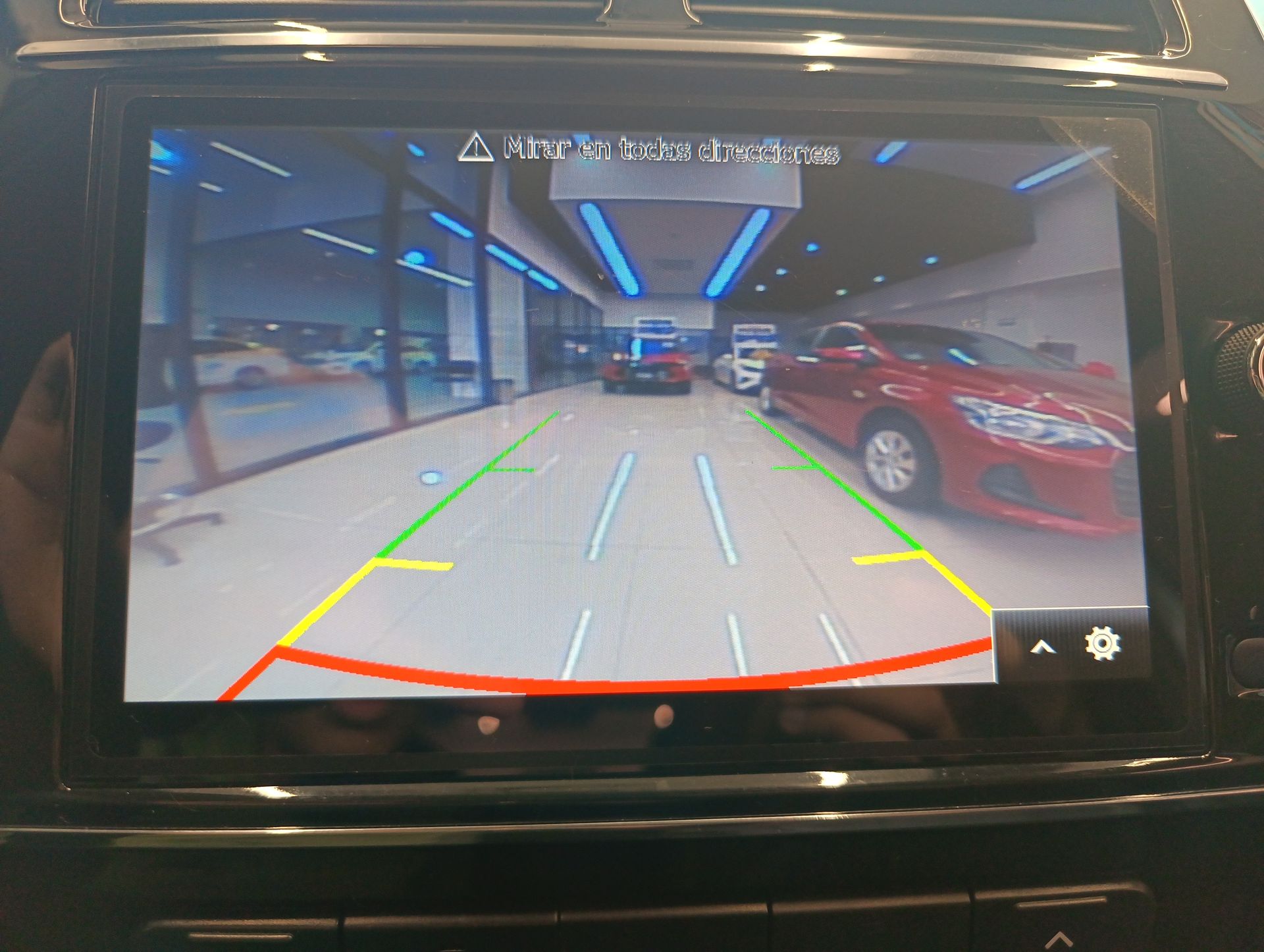 2023 Renault Kwid 1.0 Outsider Mt