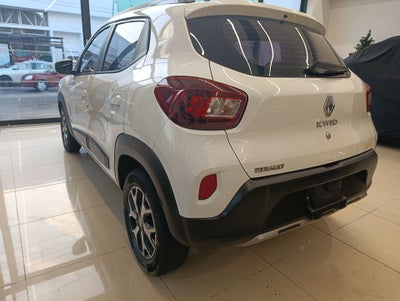 2023 Renault Kwid 1.0 Outsider Mt