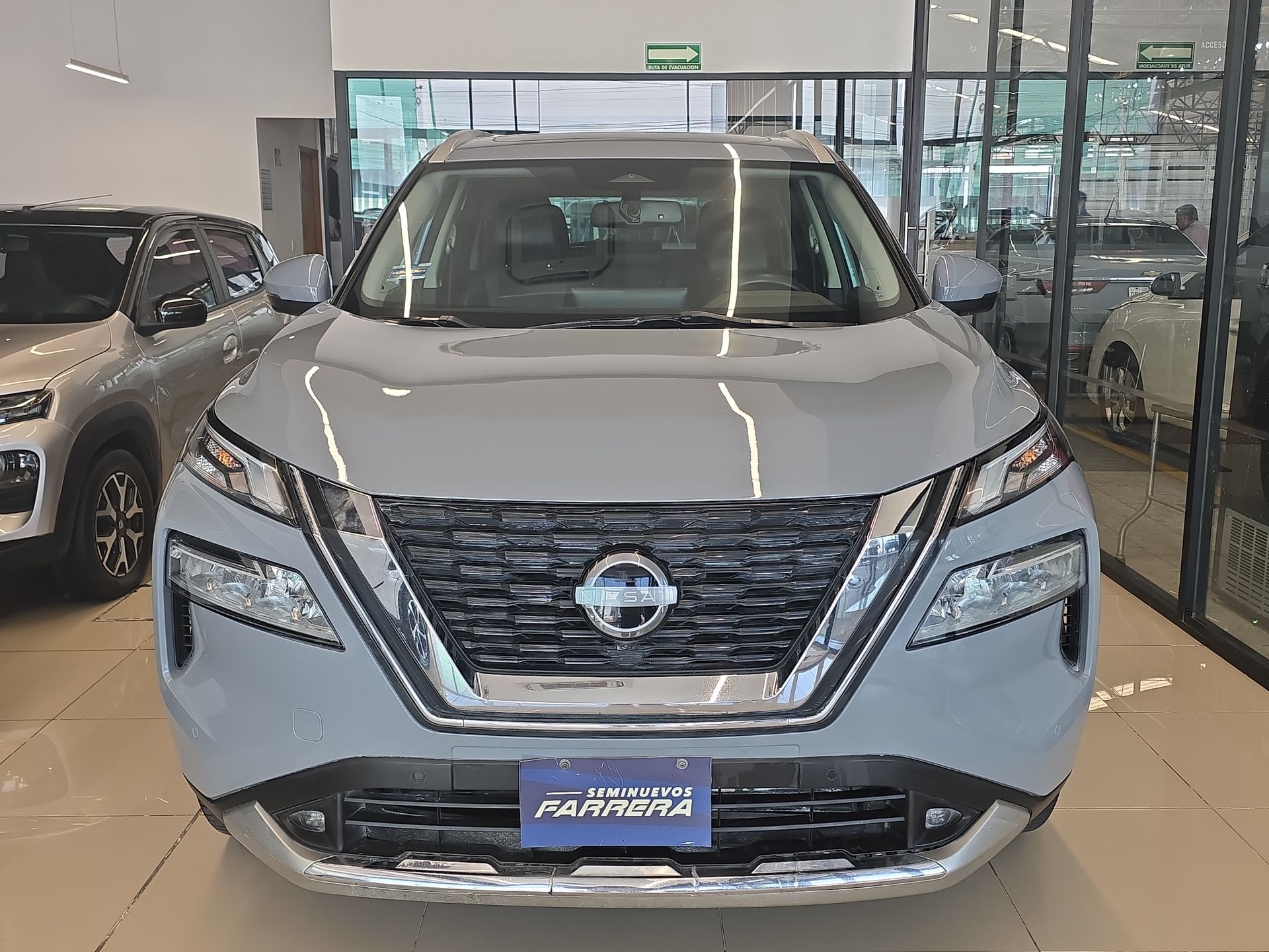 2023 Nissan X-Trail 2.5 Platinum 2 Filas At