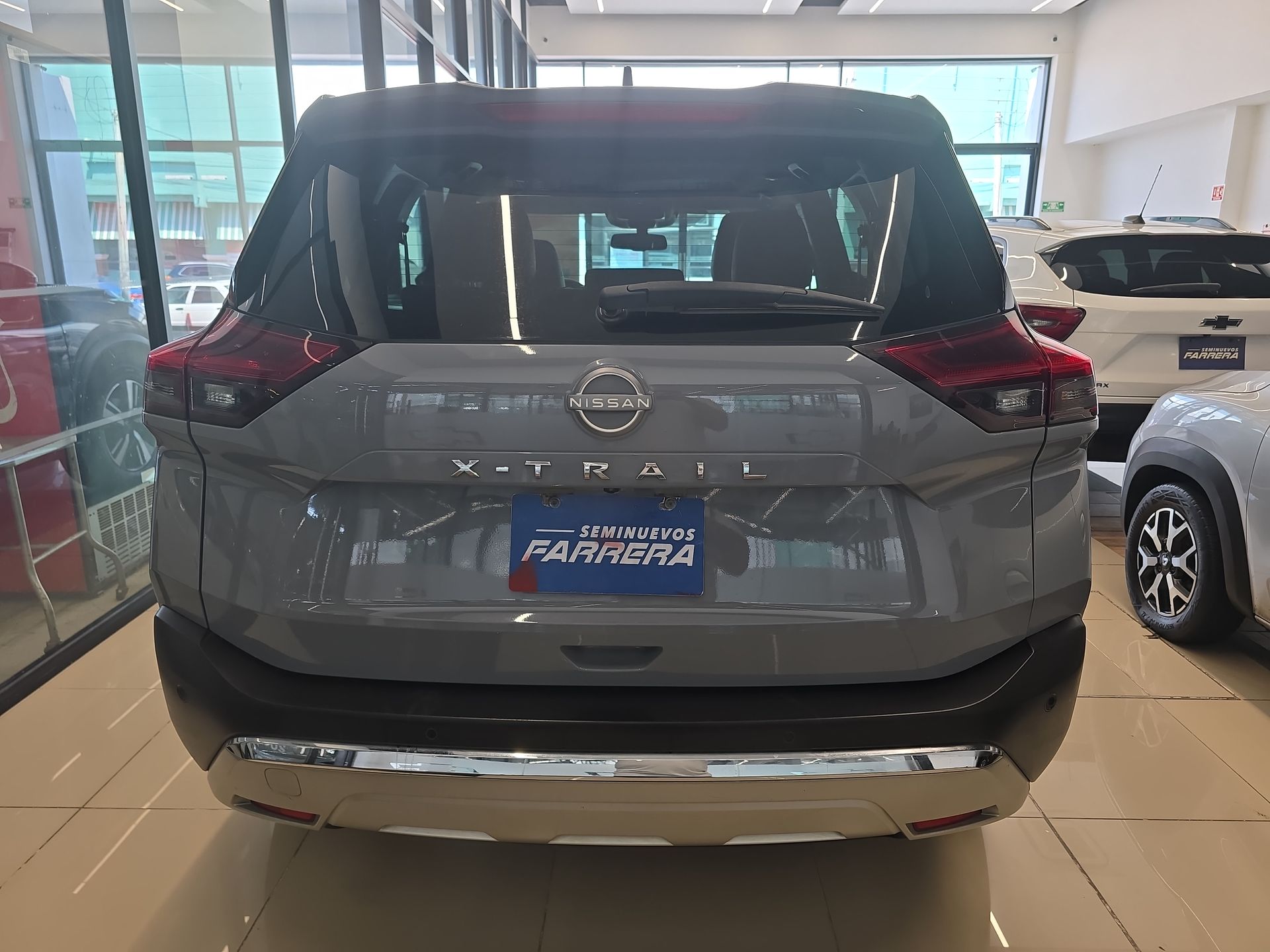 2023 Nissan X-Trail 2.5 Platinum 2 Filas At