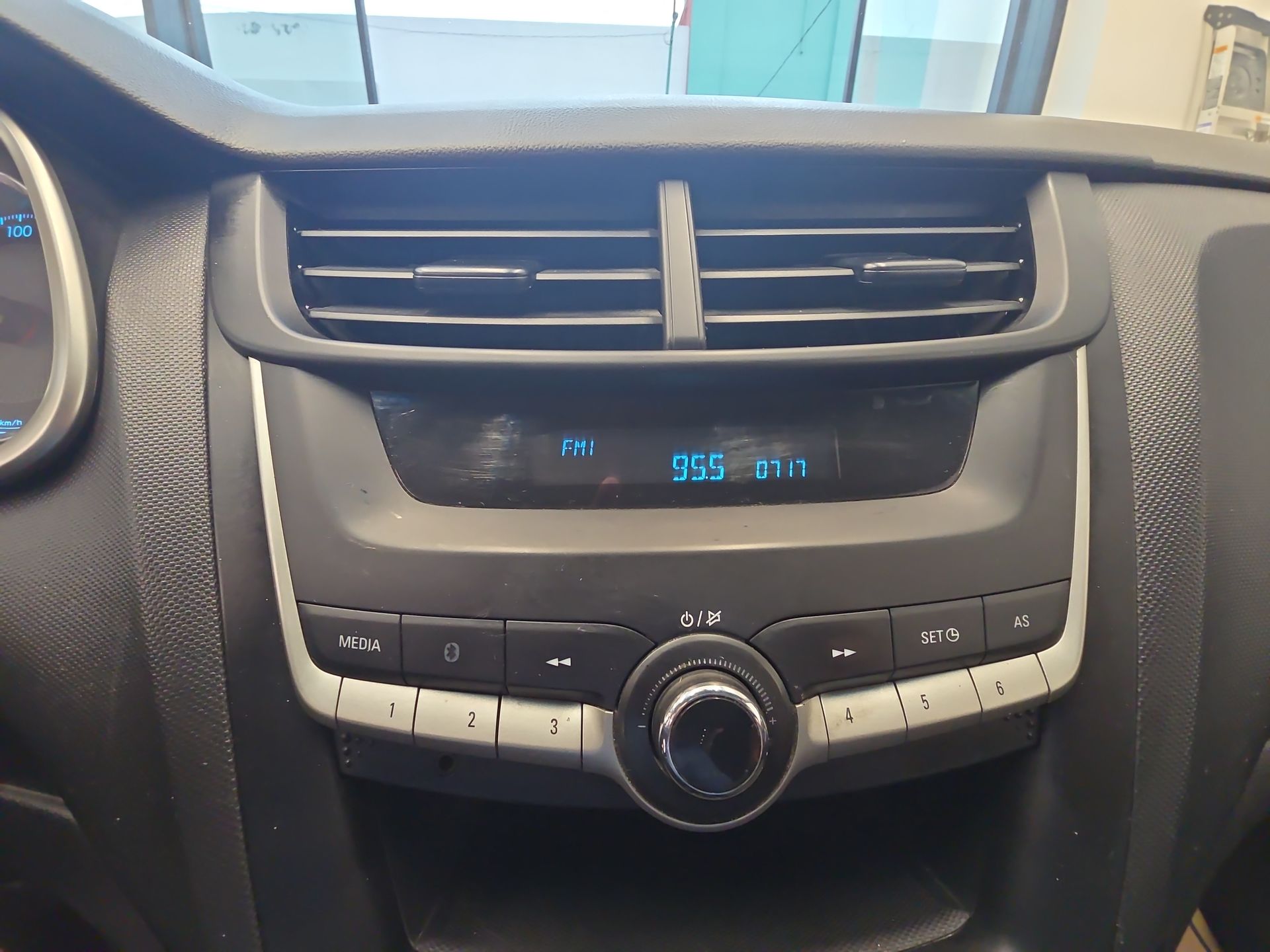 2023 Chevrolet Aveo 1.5 Ls At