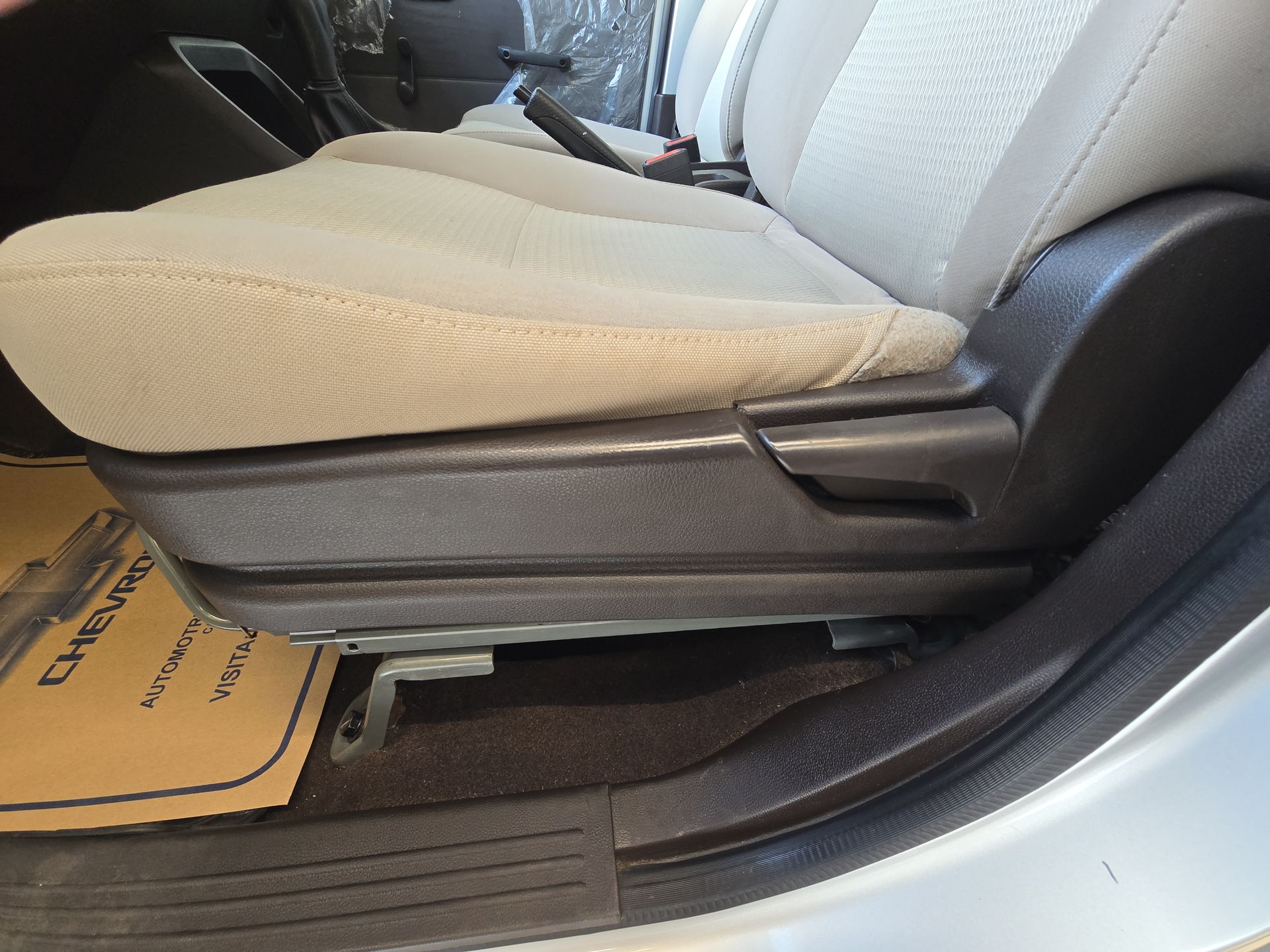 2023 Chevrolet Tornado 1.5 Van Cargo Ls Mt
