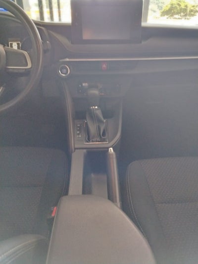 2023 Toyota Yaris 1.5 S Sedan At