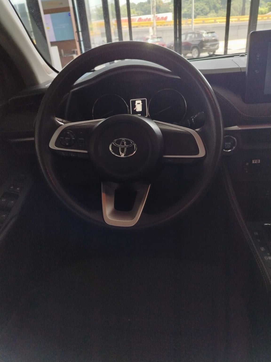 2023 Toyota Yaris 1.5 S Sedan At