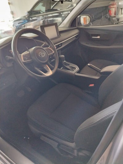 2023 Toyota Yaris 1.5 S Sedan At