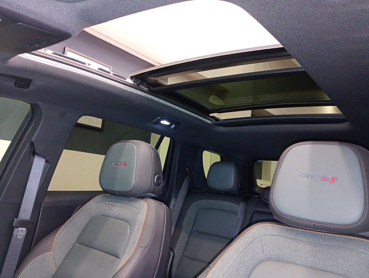2026 GMC Terrain 1.5 AT4 At