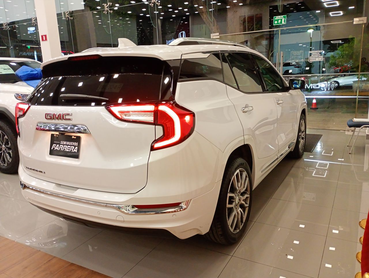 2024 GMC Terrain 1.5 Denali At