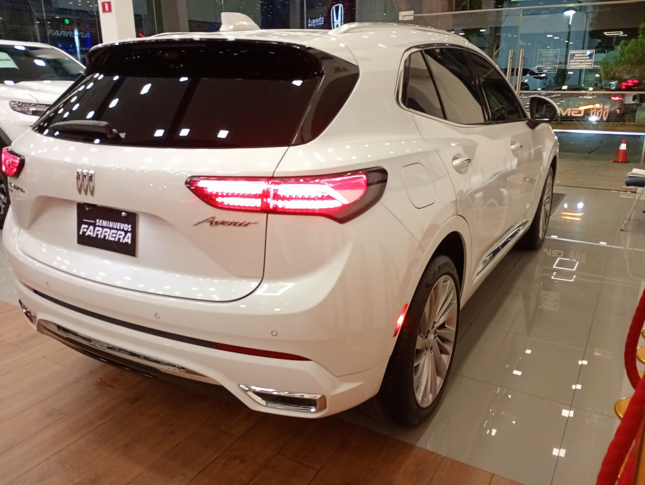2024 Buick Envision 2.0 Avenir At