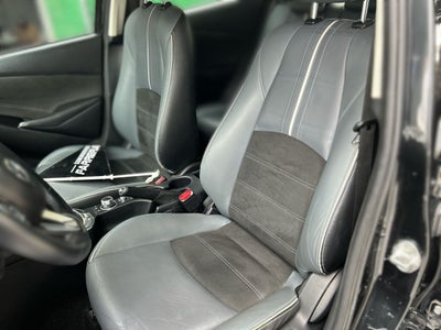 2023 Mazda Mazda 2 1.5 Carbon Edition At