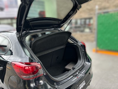 2023 Mazda Mazda 2 1.5 Carbon Edition At