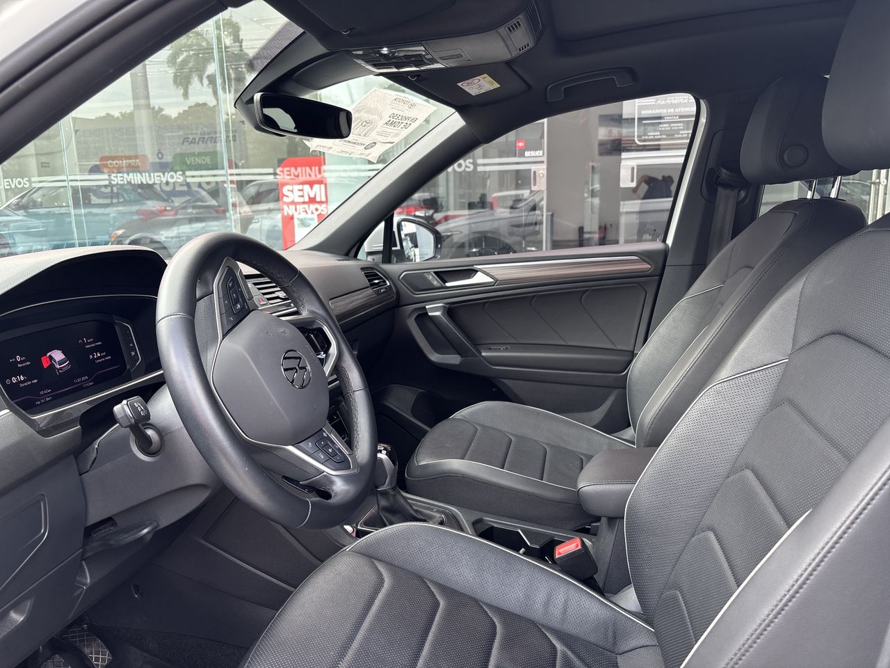 2024 Volkswagen Tiguan 2.0 R-Line At