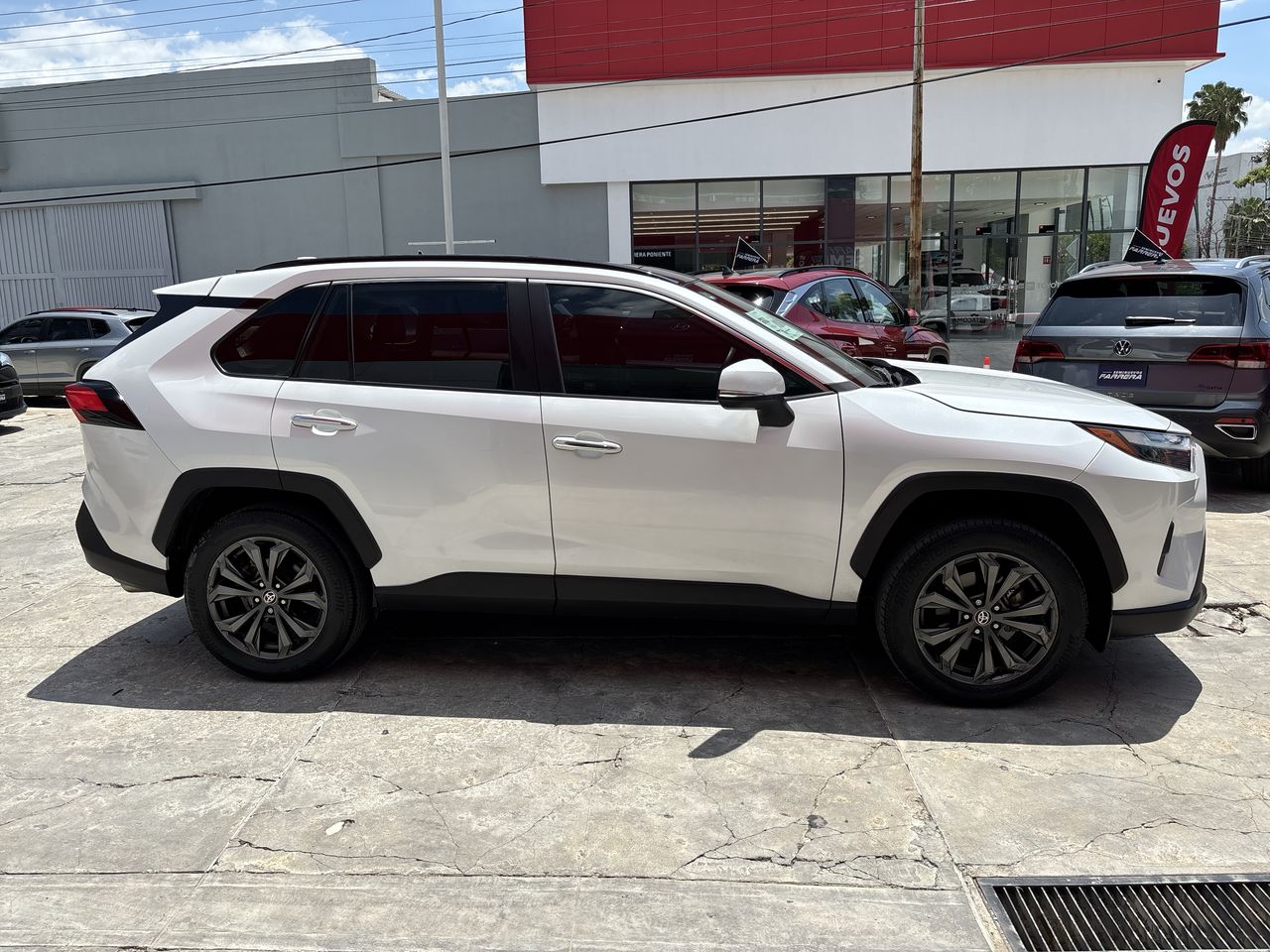 2023 Toyota RAV4 2.5 Limited Hybrid At
