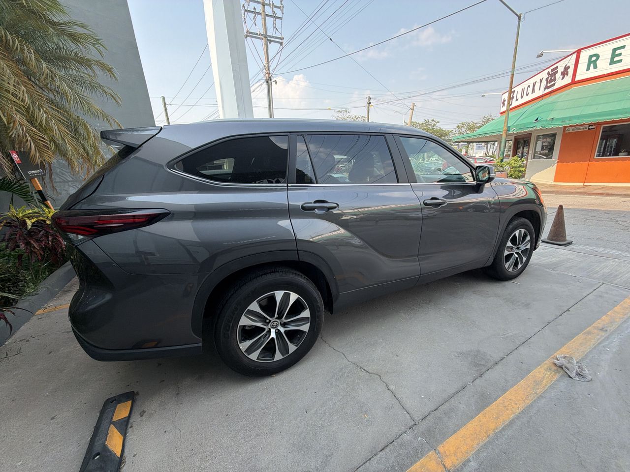 2025 Toyota Highlander 2.5 Xle Hev At