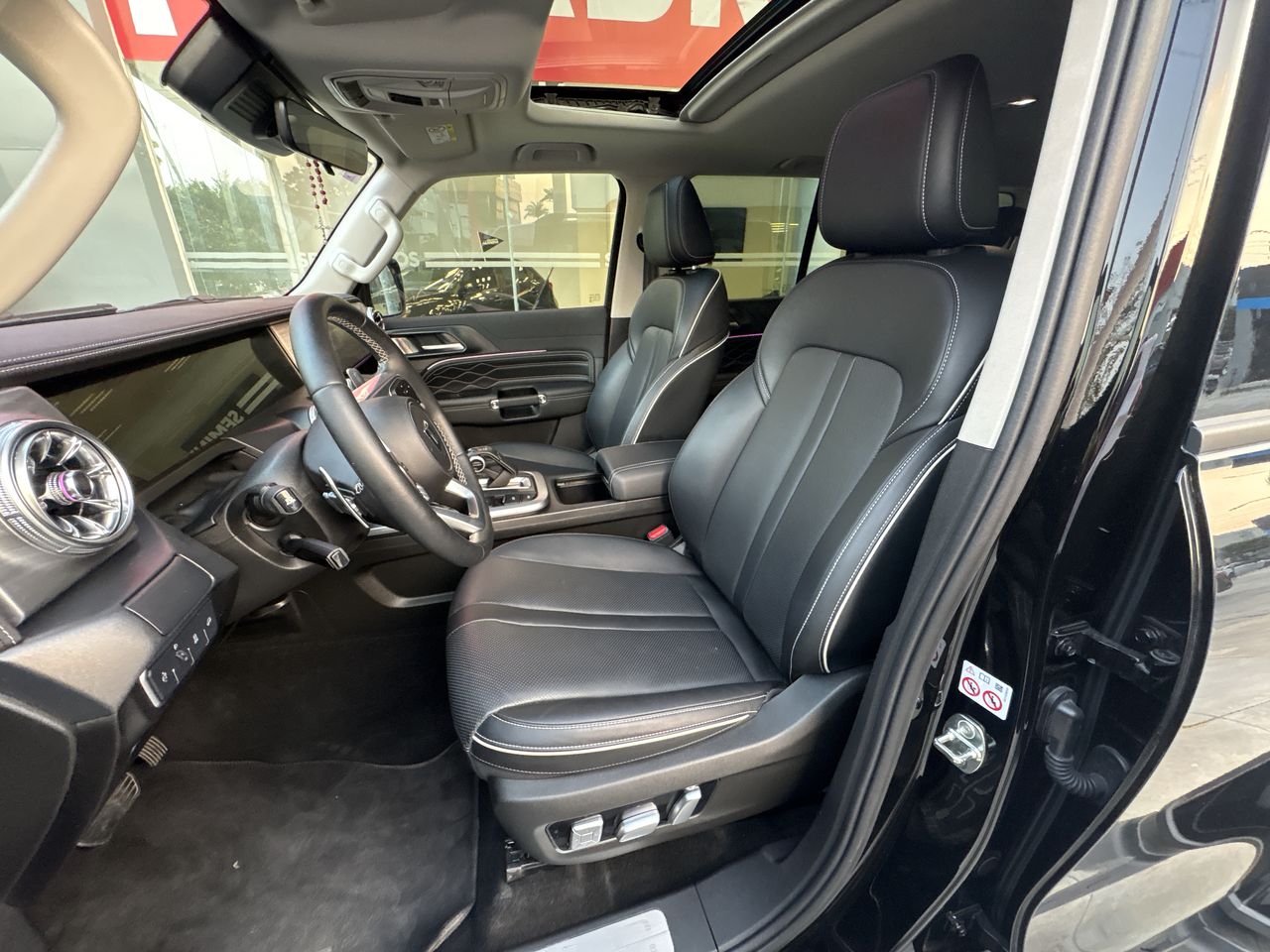 2025 GWM Tank 300 2.0 Luxury Hev