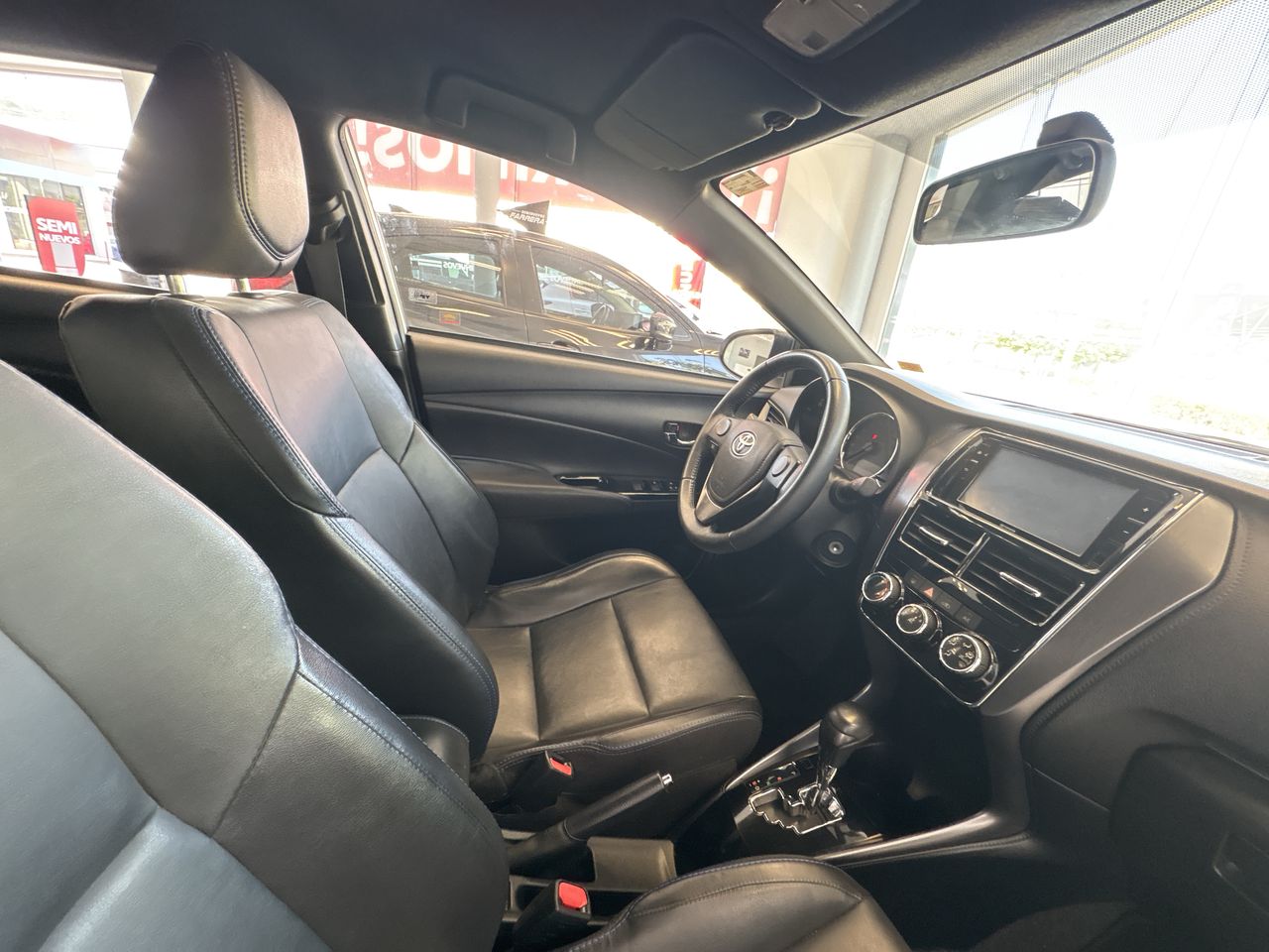 2021 Toyota Yaris 1.5 S Hb At