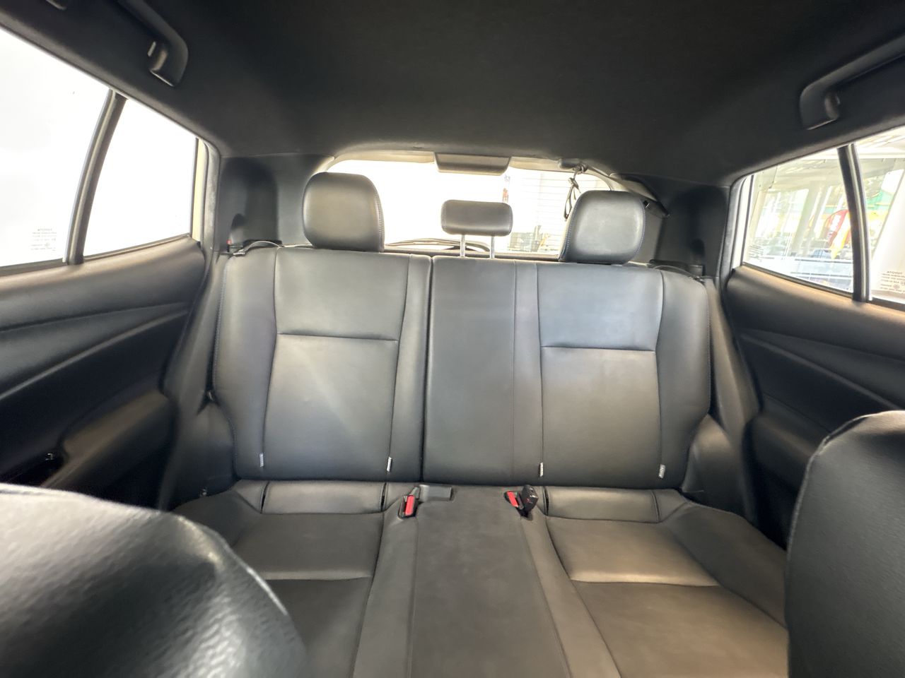 2021 Toyota Yaris 1.5 S Hb At