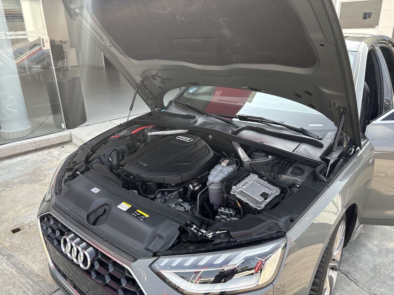 2023 Audi A4 2.0 S-Line At