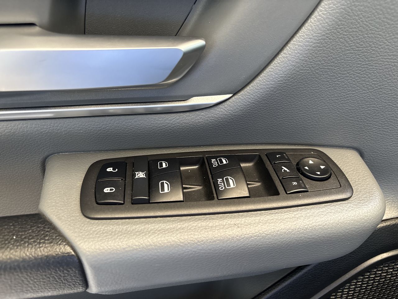 2022 RAM 1500 Bighorn Mild-Hybrid