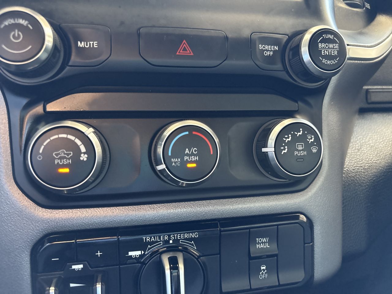 2022 RAM 1500 Bighorn Mild-Hybrid