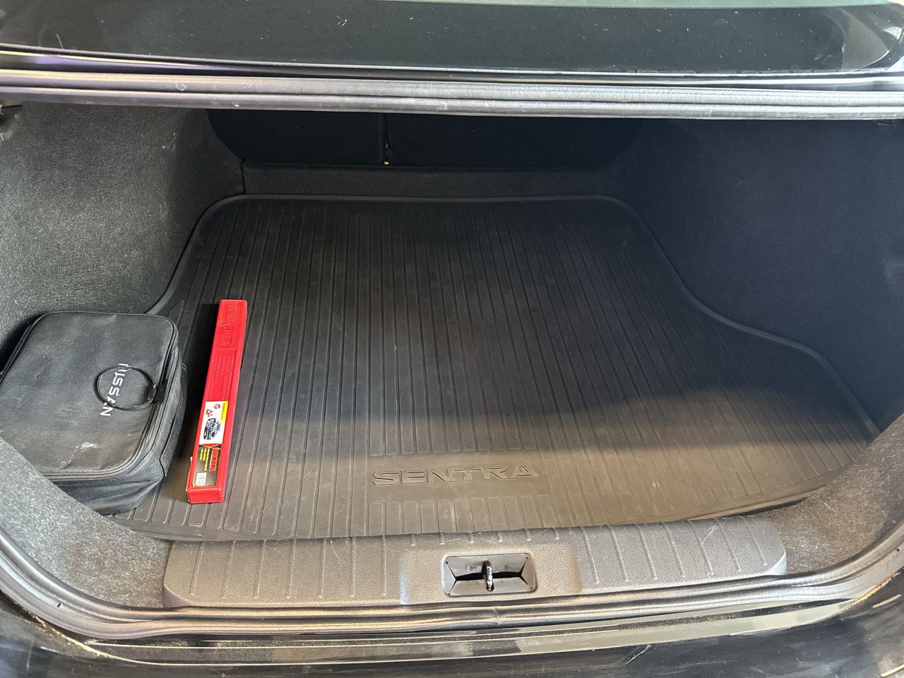 2024 Nissan Sentra 2.0 SR Platinum At
