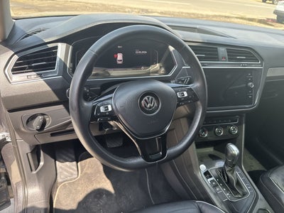 2021 Volkswagen Tiguan 1.4 Comfortline 7p At piel