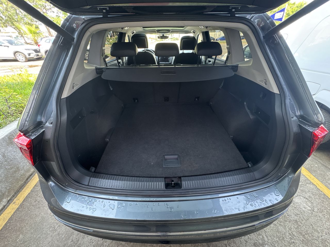 2021 Volkswagen Tiguan 1.4 Comfortline 7p At piel