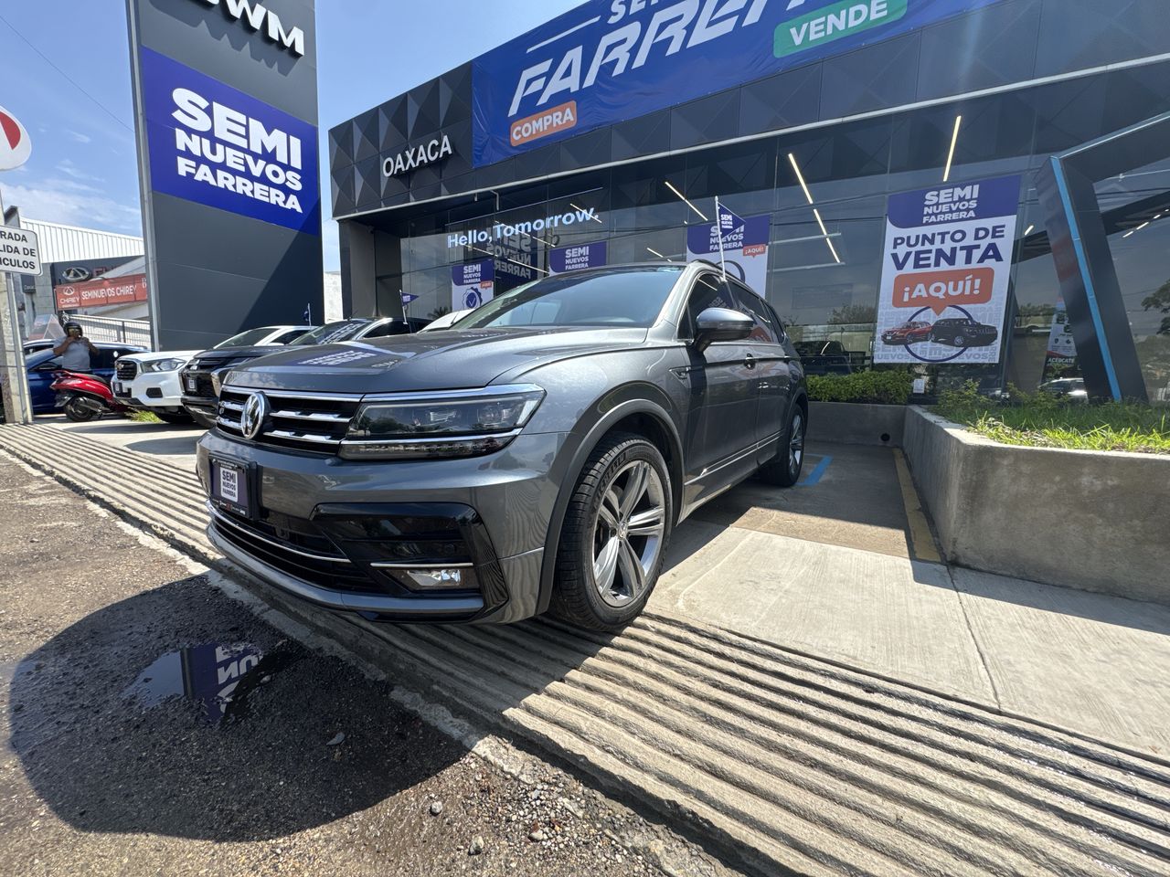 2021 Volkswagen Tiguan 1.4 Comfortline 7p At piel
