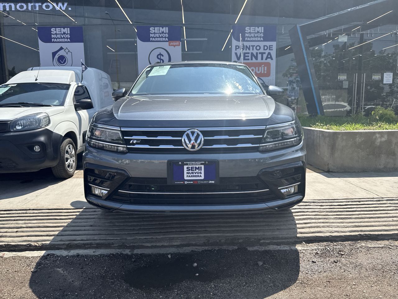 2021 Volkswagen Tiguan 1.4 Comfortline 7p At piel