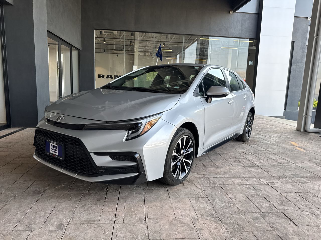 2024 Toyota Corolla 2.0 Le At