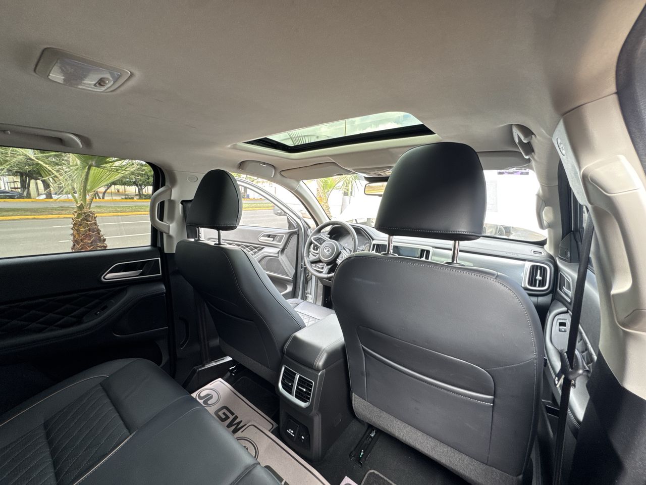 2025 GWM Poer 2.0 Luxury 4x4 At
