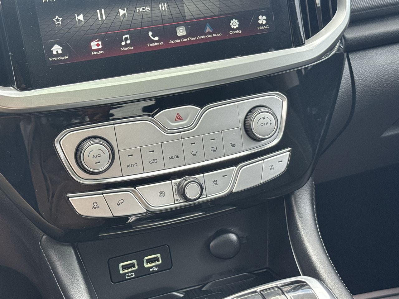 2025 GWM Poer 2.0 Luxury 4x4 At