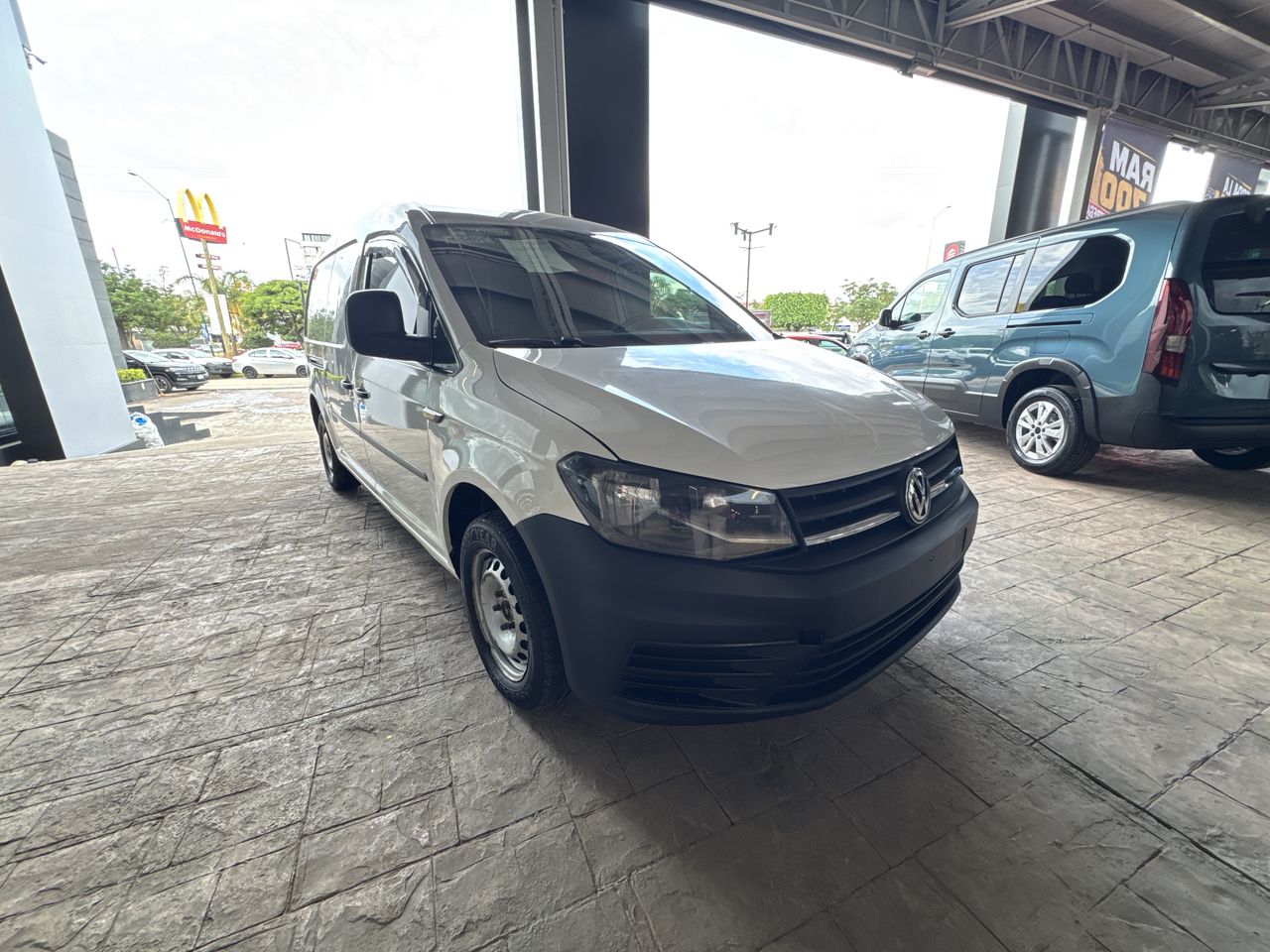2020 Volkswagen Caddy 1.6 Maxi Mt