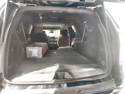 2023 Chevrolet Suburban 6.2 V8 High Country At