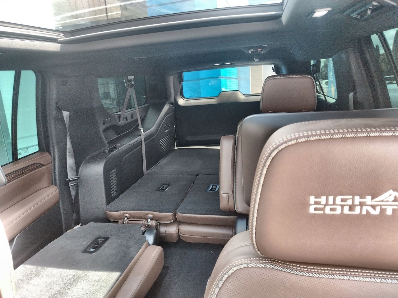 2023 Chevrolet Suburban 6.2 V8 High Country At