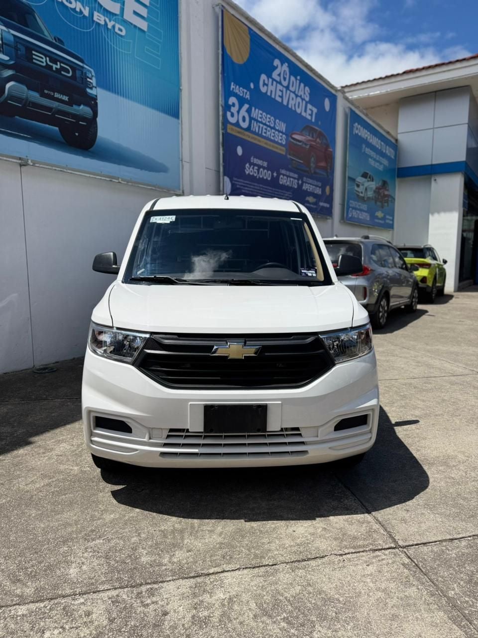 2024 Chevrolet Tornado 1.5 Van Cargo Ls Mt