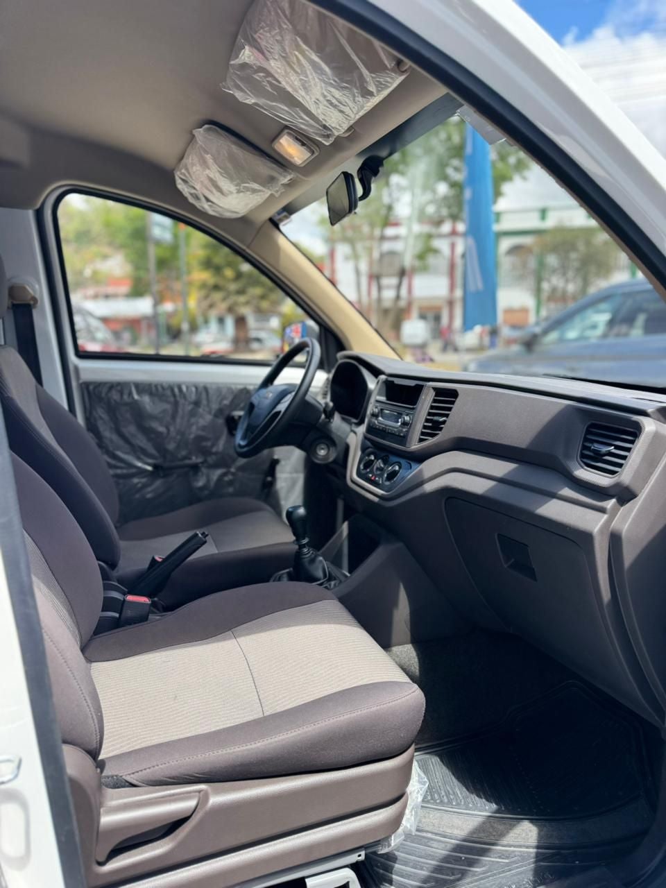 2024 Chevrolet Tornado 1.5 Van Cargo Ls Mt