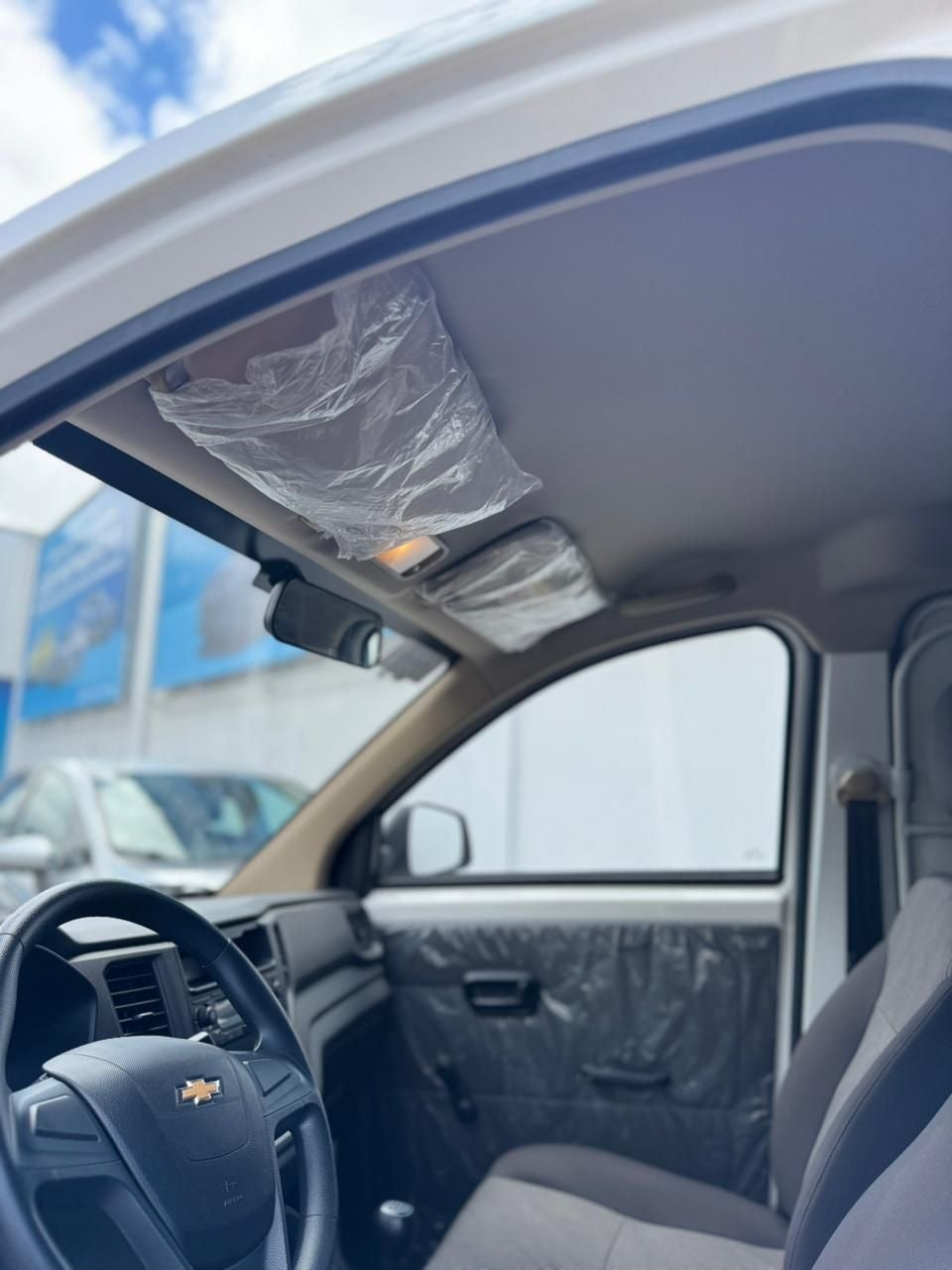 2024 Chevrolet Tornado 1.5 Van Cargo Ls Mt