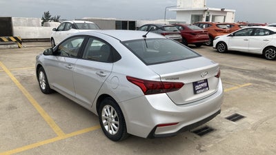 2020 Hyundai Accent 1.6 HB Gl Mid At
